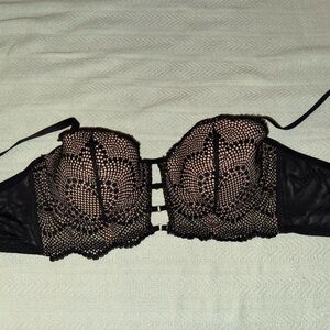 Adore Me bra- 38D